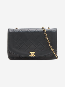 Chanel Black vintage 1989 medium lambskin Diana bag