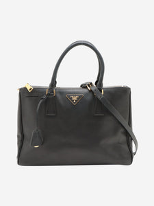 Prada Black Saffiano Galleria 2way bag