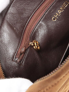 Chanel Brown vintage 1994 suede diamond-quilted shoulder bag