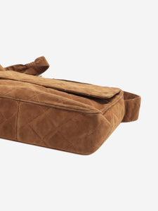 Chanel Brown vintage 1994 suede diamond-quilted shoulder bag
