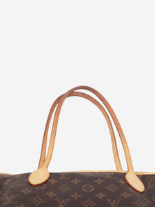 Louis Vuitton Brown 2007 Monogram Neverfull MM tote bag