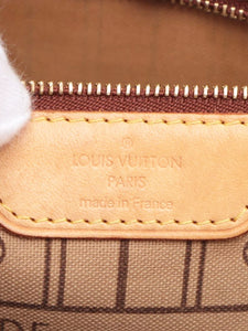 Louis Vuitton Brown 2007 Monogram Neverfull MM tote bag