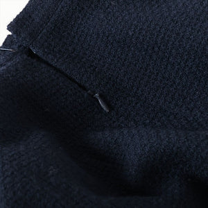 Chanel Boutique Navy blue wool skirt - size UK 10