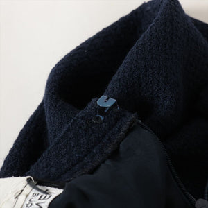 Chanel Boutique Navy blue wool skirt - size UK 10
