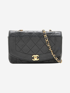 Chanel Black vintage 1989 lambskin Diana Single Flap bag