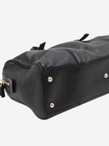 Gucci Black Interlocking G leather top handle bag