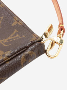 Louis Vuitton Brown vintage 2002 Monogram Pochette Accessoires bag