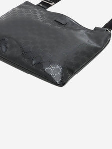 Gucci Black Imprime GG Messenger bag