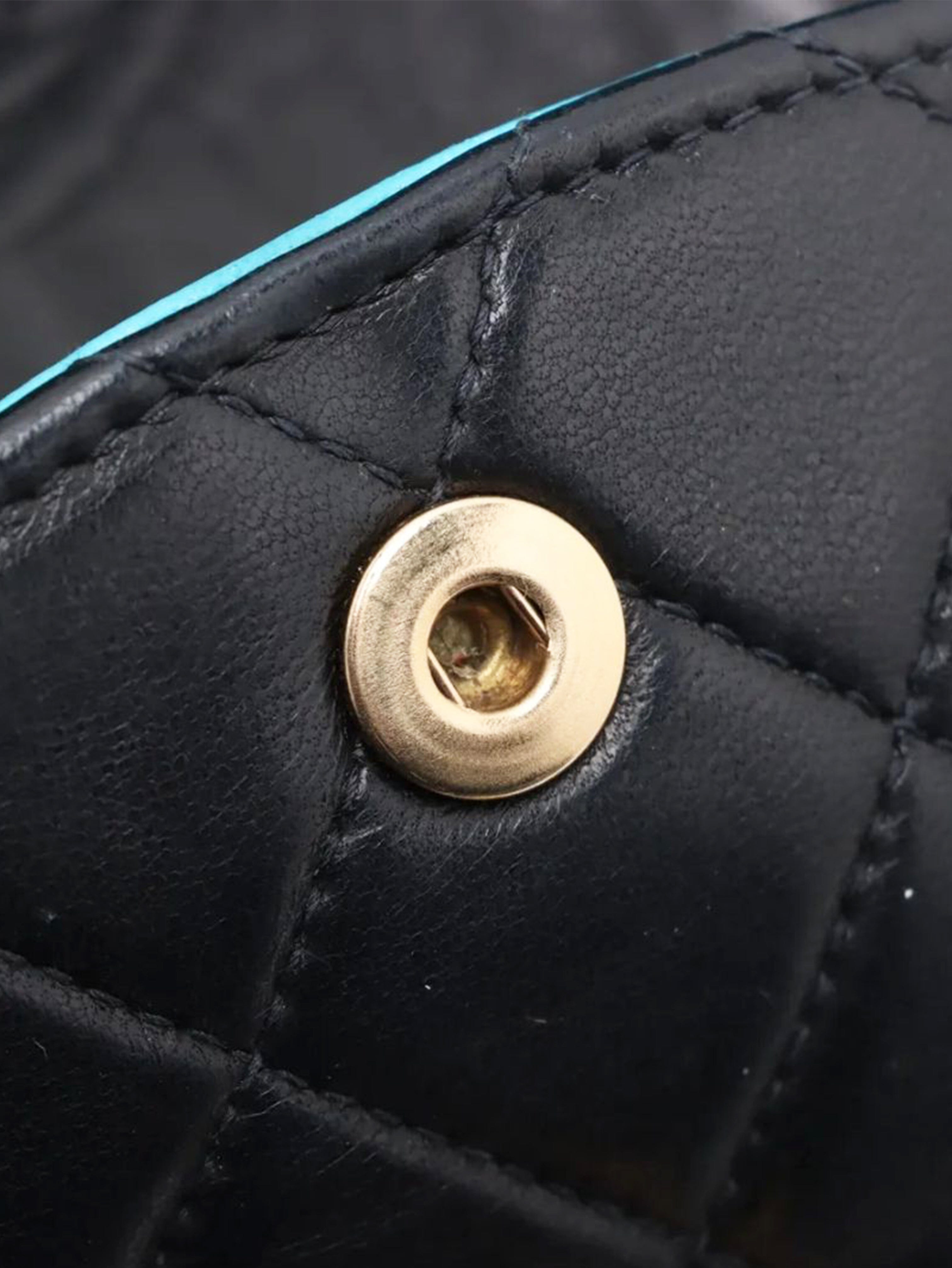 Black 2002 medium lambskin Classic Double Flap bag Shoulder bags Chanel 