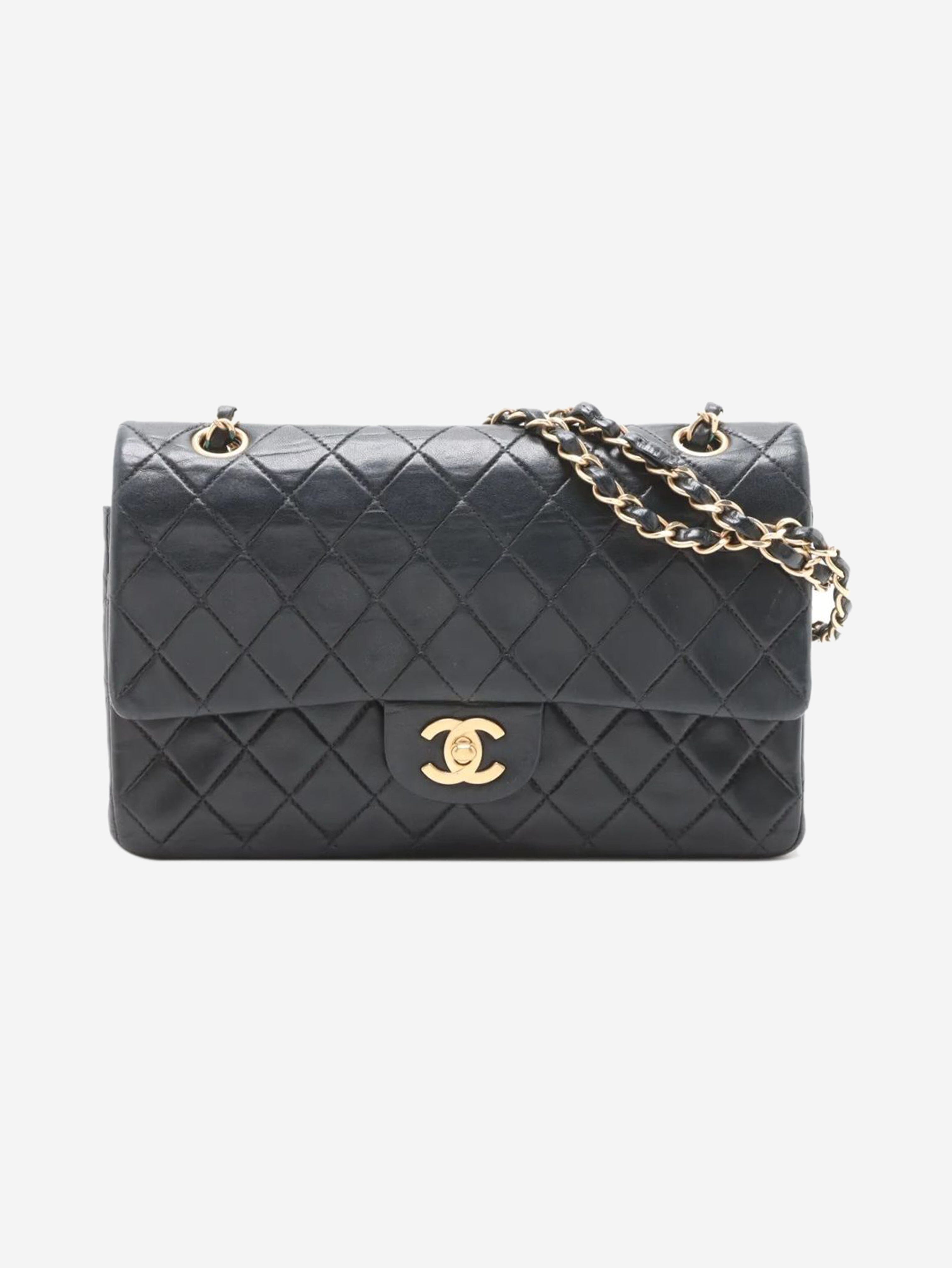 Black 2002 medium lambskin Classic Double Flap bag Shoulder bags Chanel 