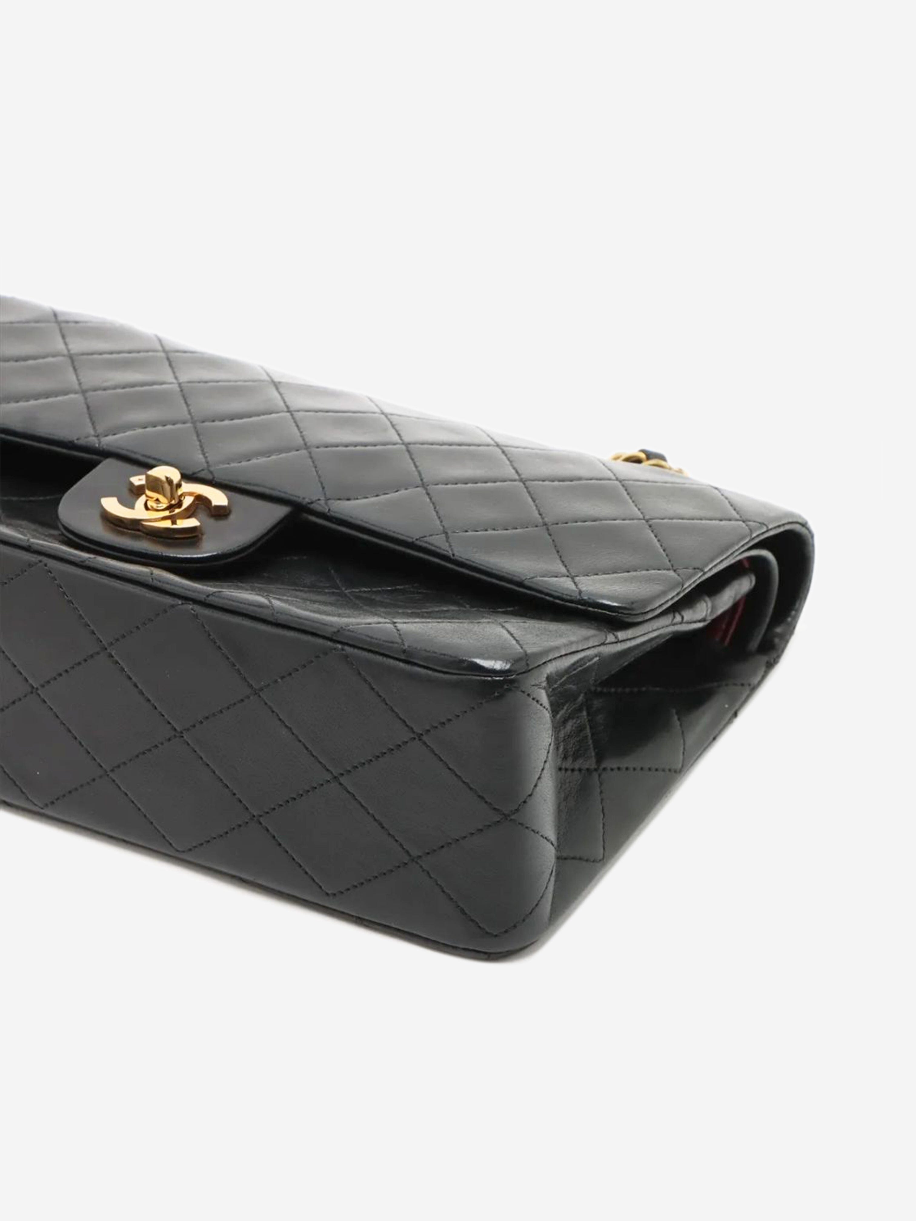 Black vintage 1989 medium lambskin Classic Double Flap bag Shoulder bags Chanel 