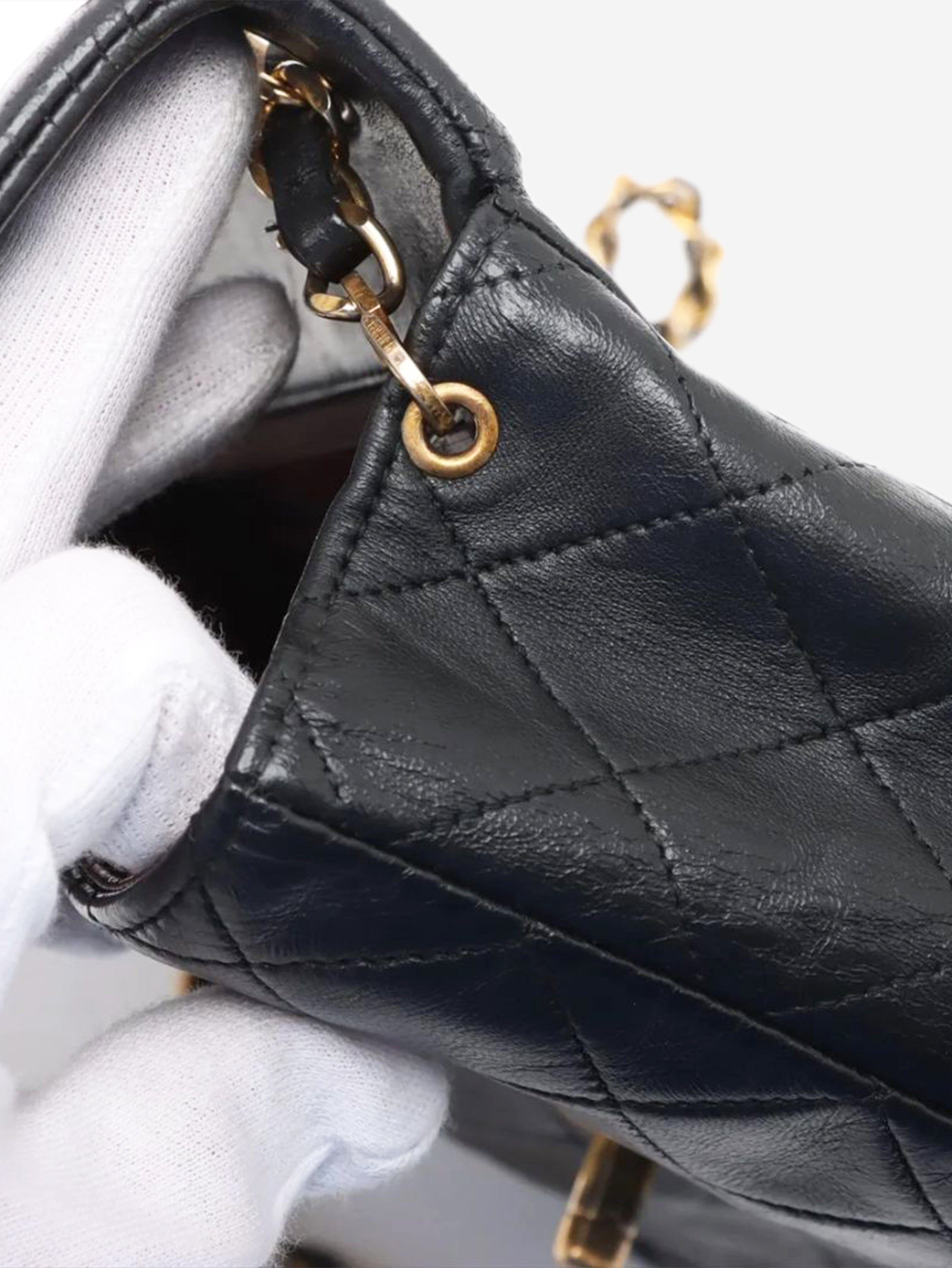 Black vintage 1991 lambskin Classic Single Flap bag Shoulder bags Chanel 