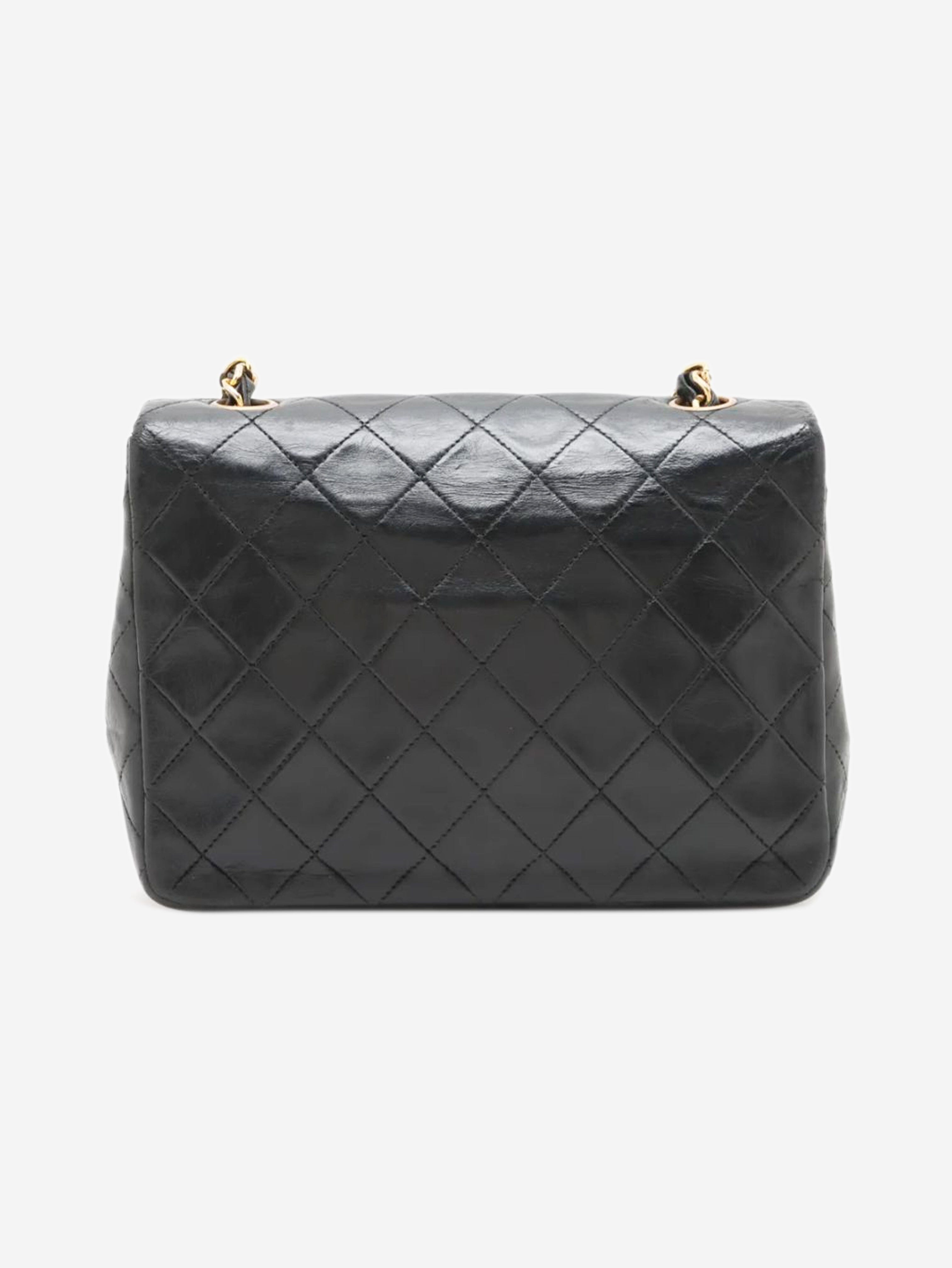 Black vintage 1991 lambskin Classic Single Flap bag Shoulder bags Chanel 