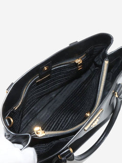 Black Saffiano Lux leather 2way bag