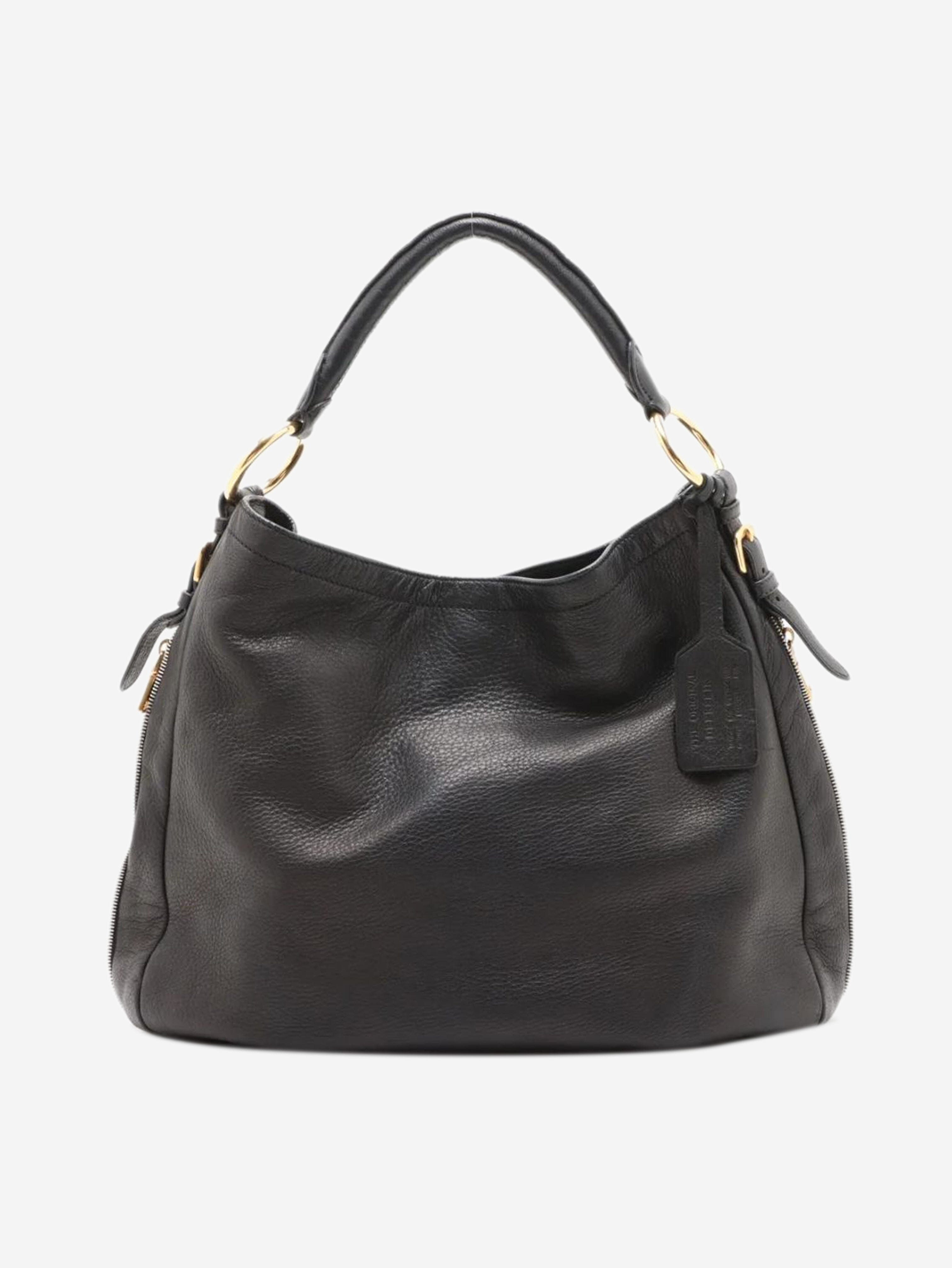 Black Vitello Daino leather shoulder bag