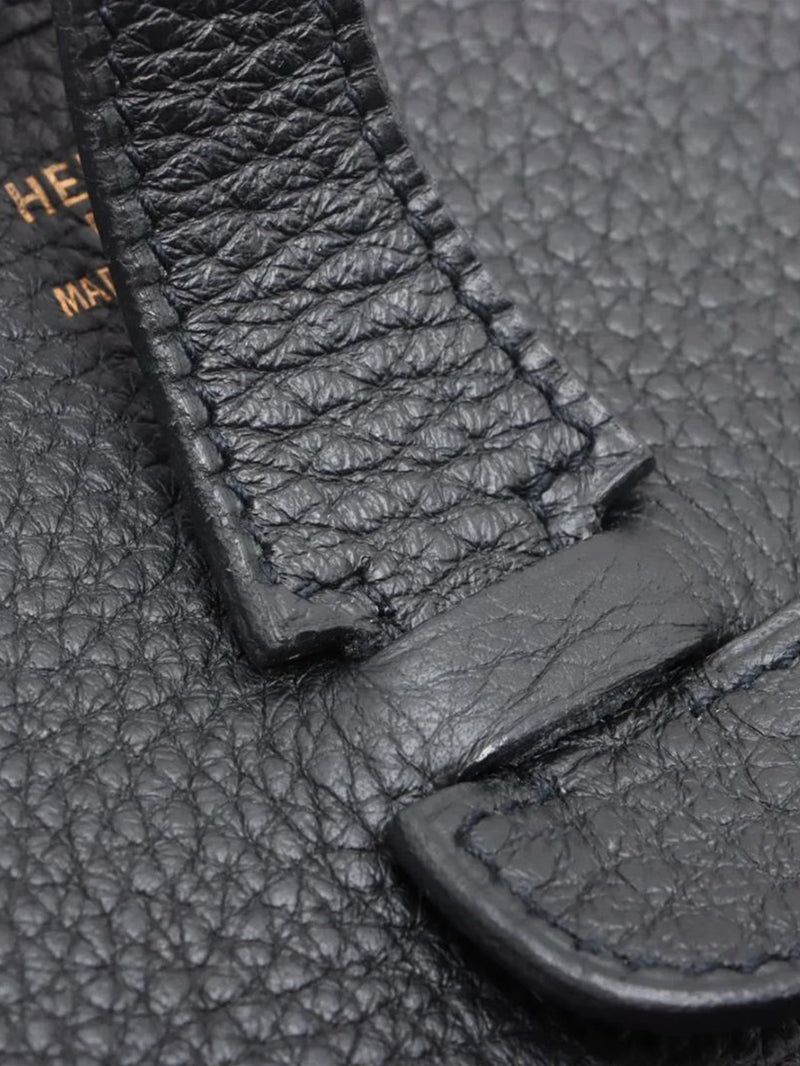 Black vintage 2003 Evelyne 33 bag
