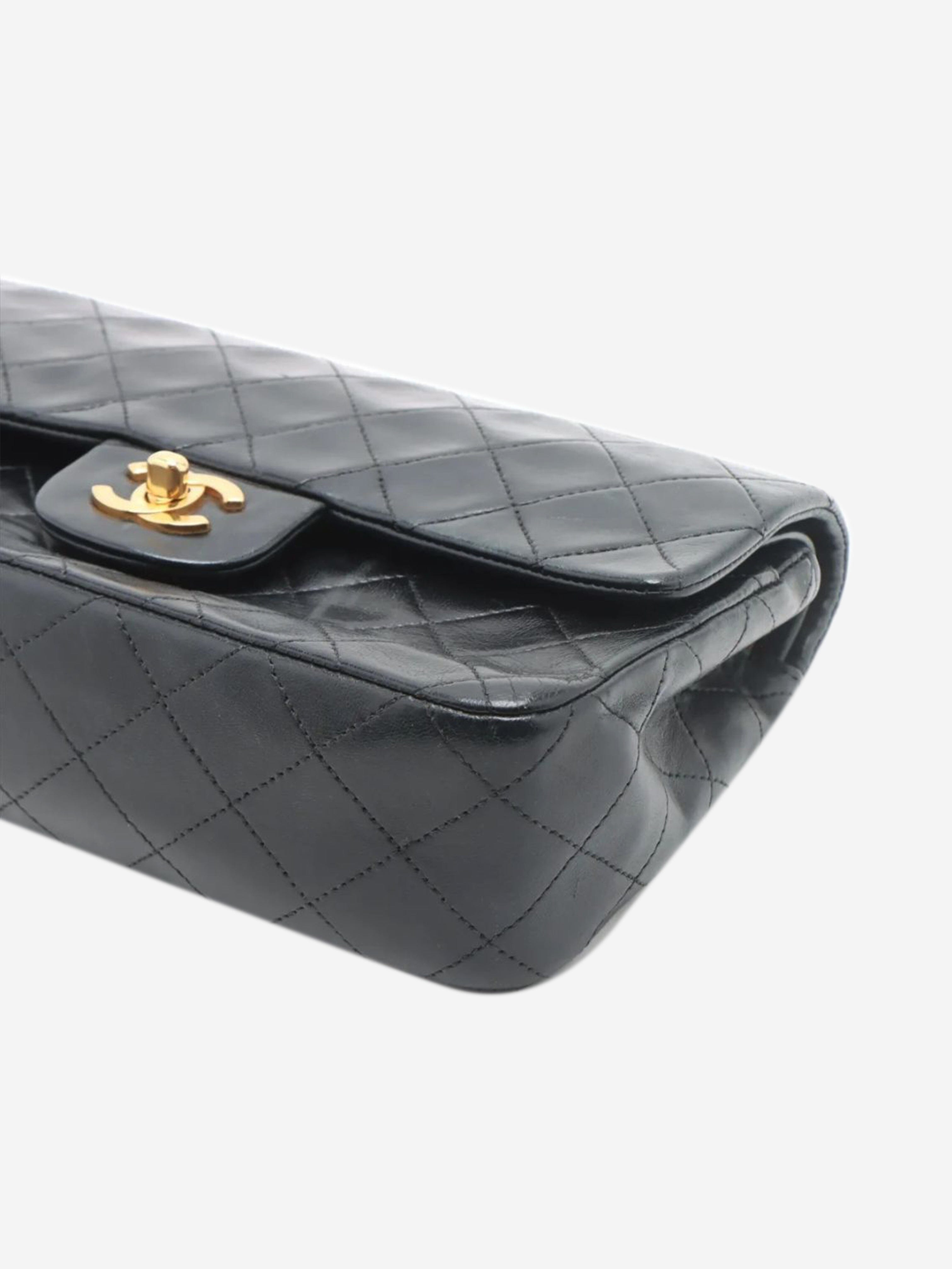 Black vintage 1986 small lambskin Classic Double Flap bag Shoulder bags Chanel 