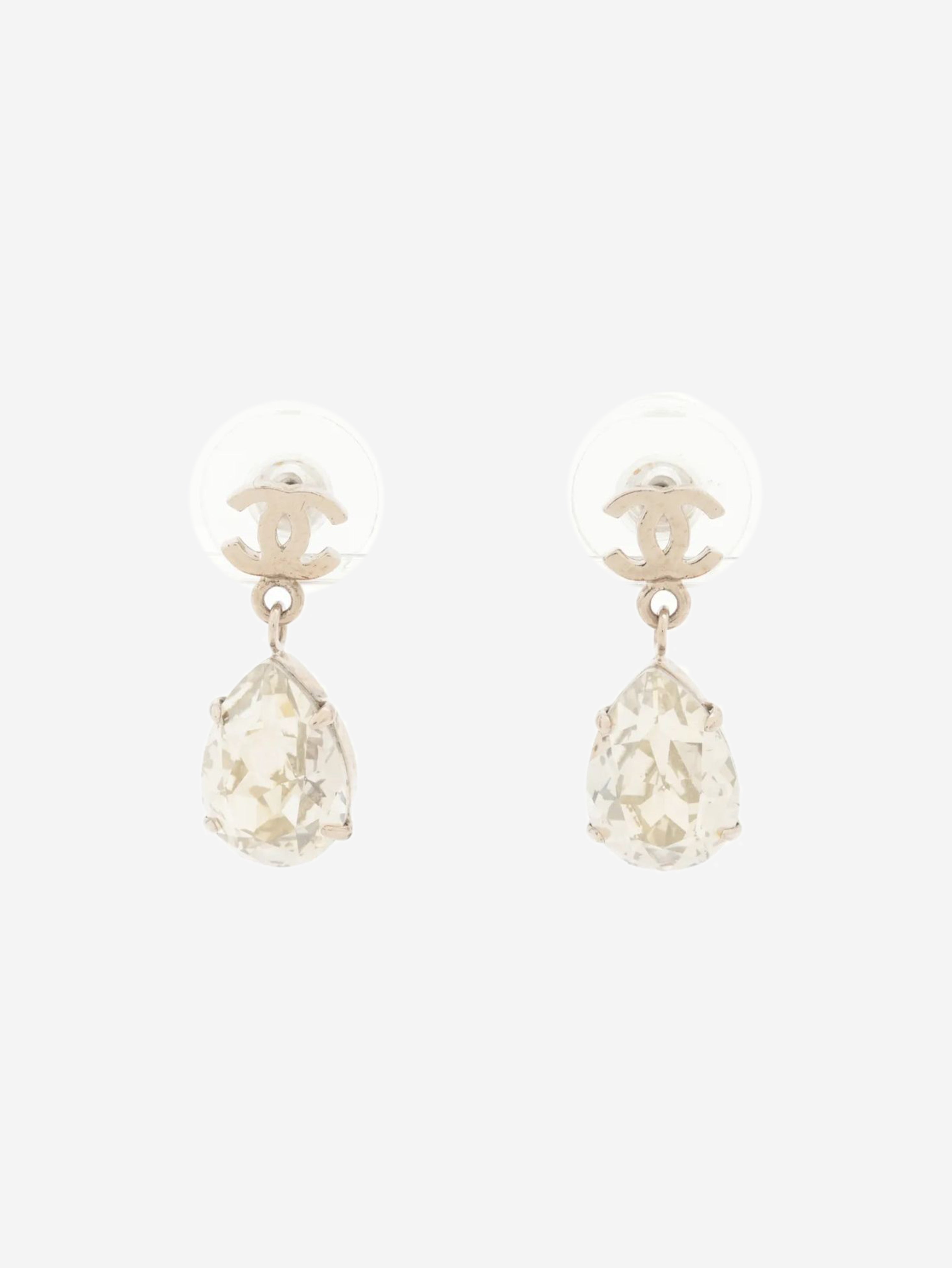Silver Coco Mark A13V rhinestone earrings