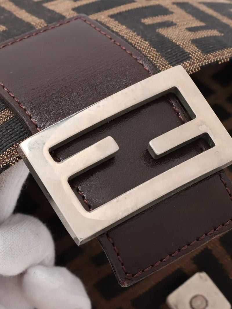 Brown Zucca Mamma Baguette bag