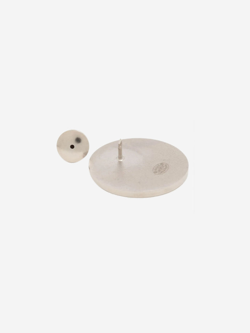 Silver Coco Mark 16S brooch