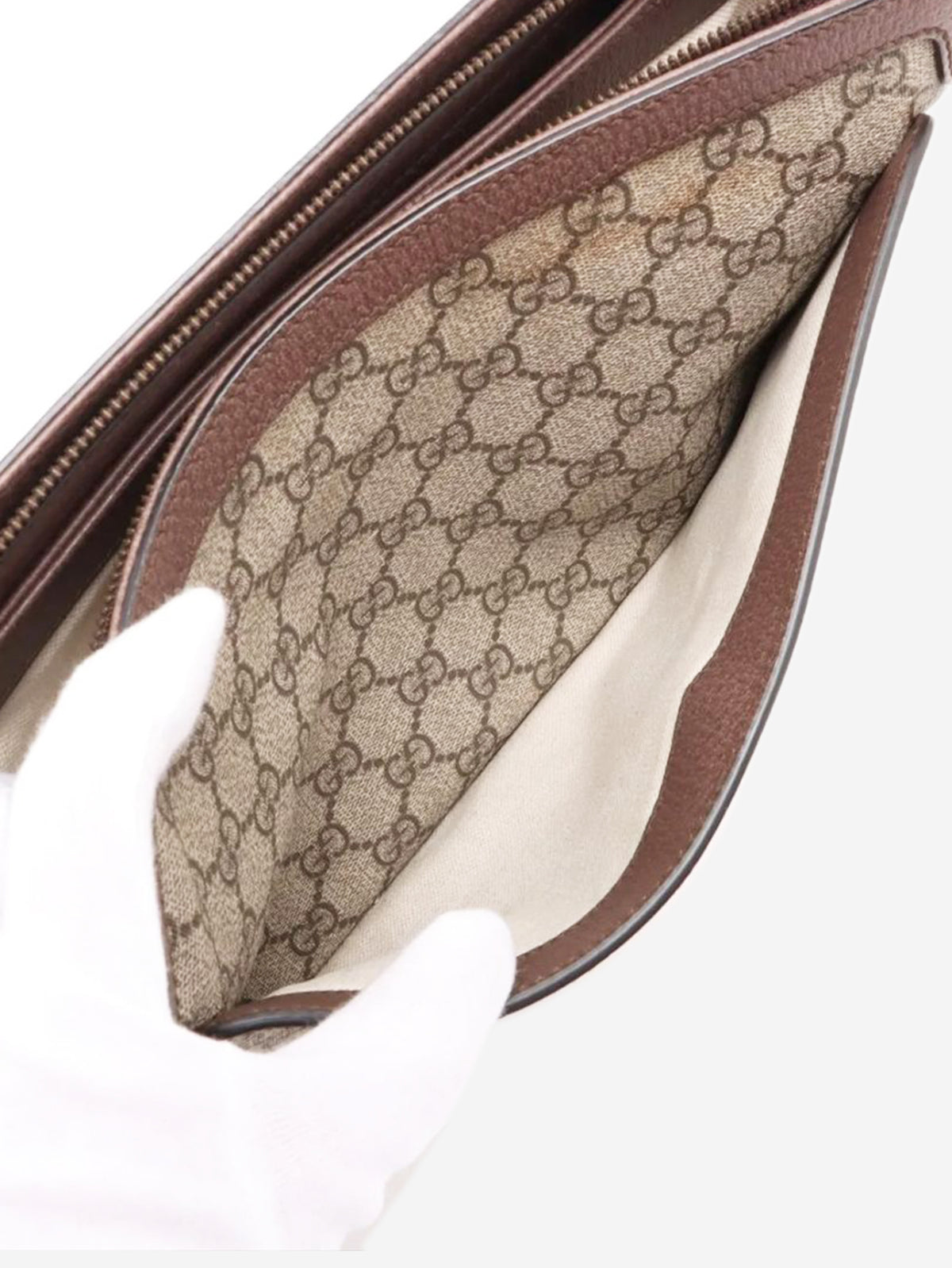 Brown GG Supreme shoulder bag