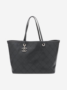 Chanel Black 2014 On The Road tote bag