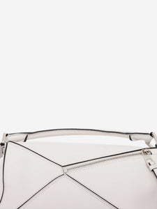 Loewe White small Puzzle bag