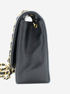 Chanel Black vintage 1991-1994 Diana bag