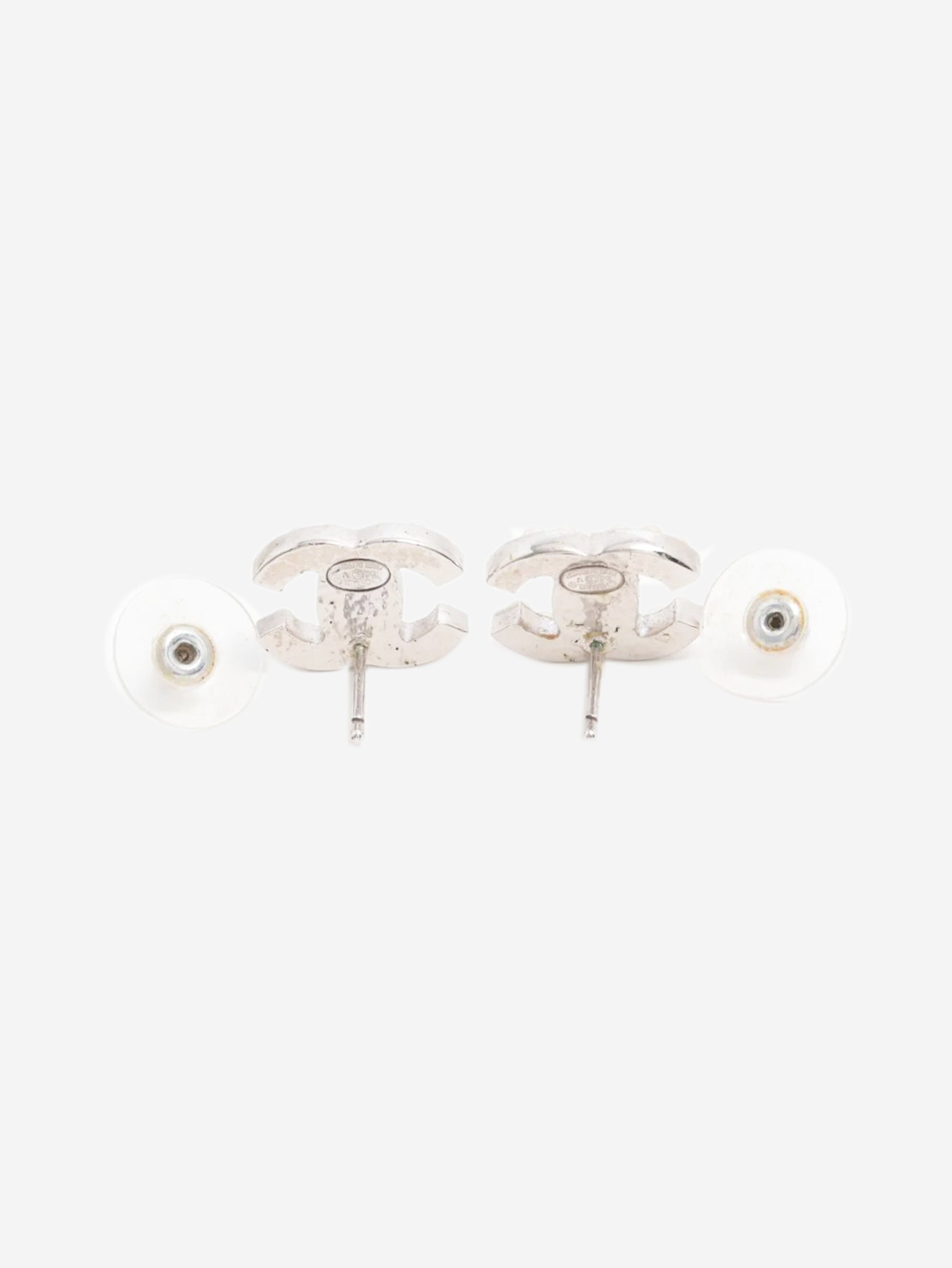 Silver Coco Mark 05V faux-pearl earrings Earrings Chanel 