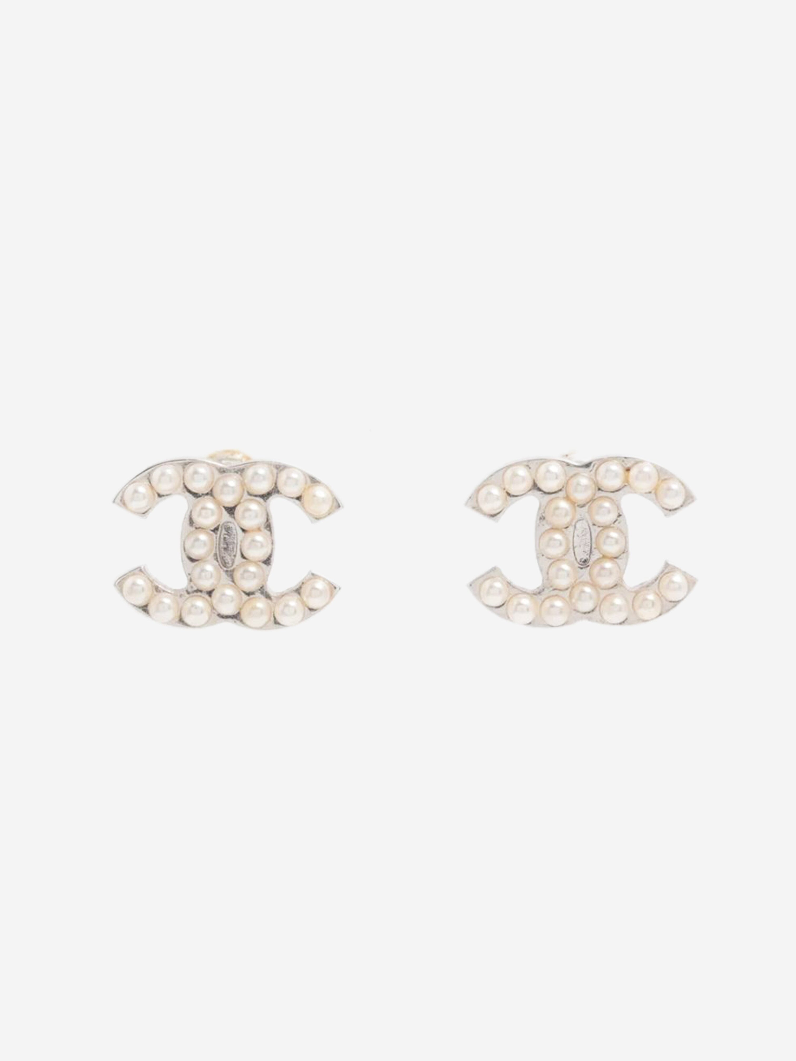 Silver Coco Mark 05V faux-pearl earrings Earrings Chanel 