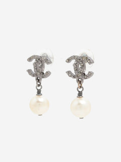 Silver rhinestone and faux pearl earrings Earrings Chanel 