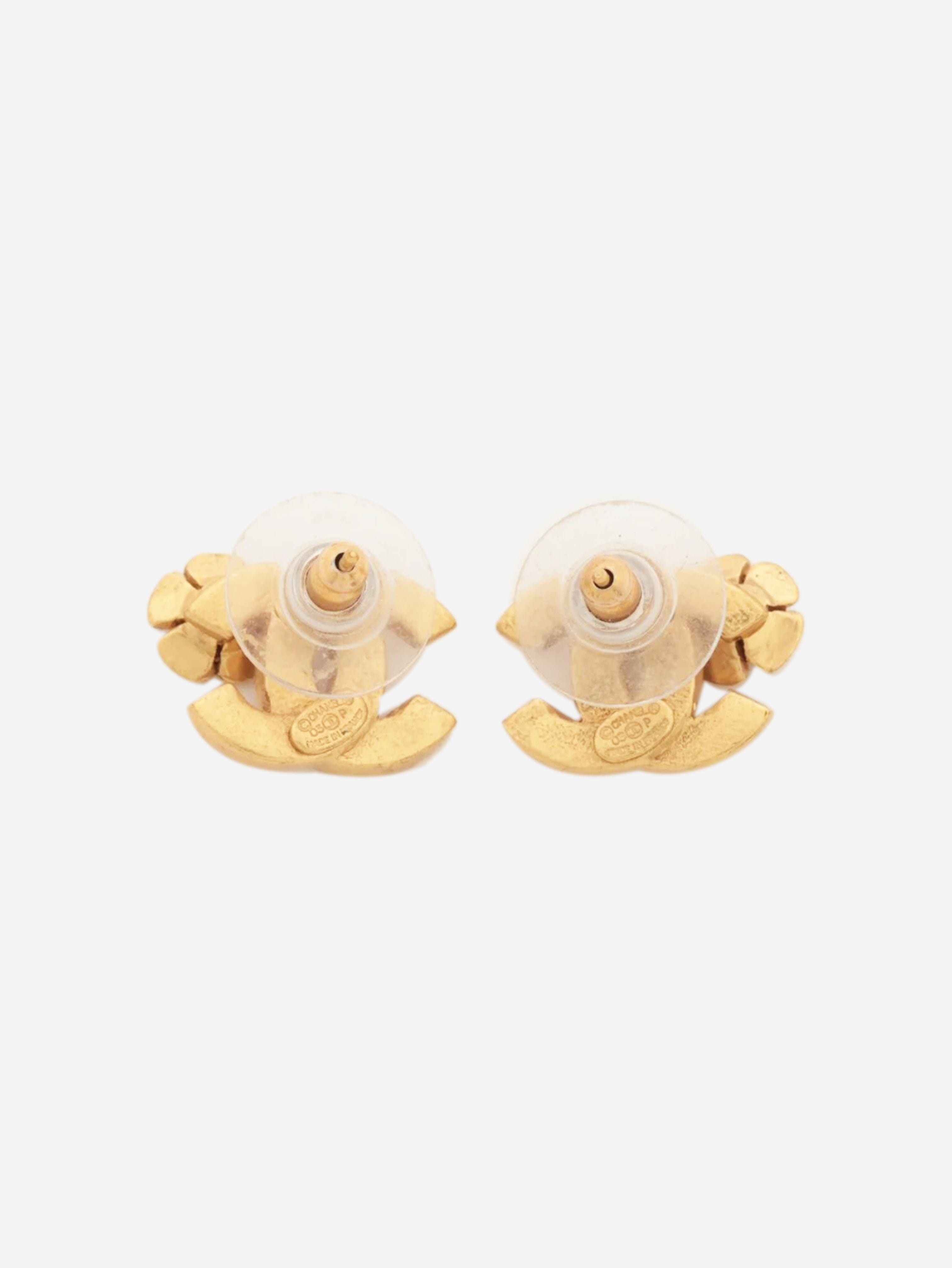 Gold Coco Mark Camelia 03P earrings Earrings Chanel 