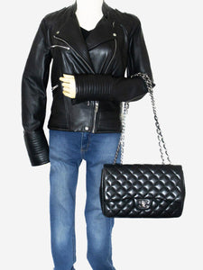 Chanel Black 2009 jumbo caviar Classic single flap bag