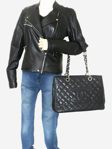 Chanel Black 2010 caviar leather GST tote bag