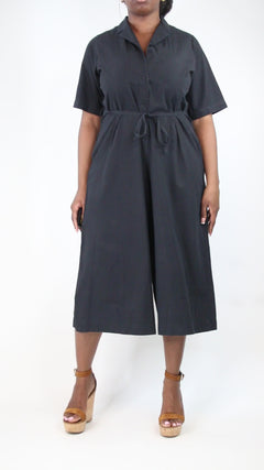 Black short-sleeved wide-leg jumpsuit - size L