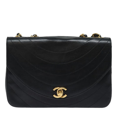 Black CC turn-lock Half Moon flap bag Shoulder bags Chanel 